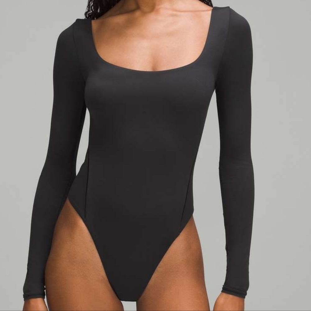 Lululemon Wundermost Ultra-Soft Nulu Square-Neck Long-Sleeve Bodysuit XL Neutral